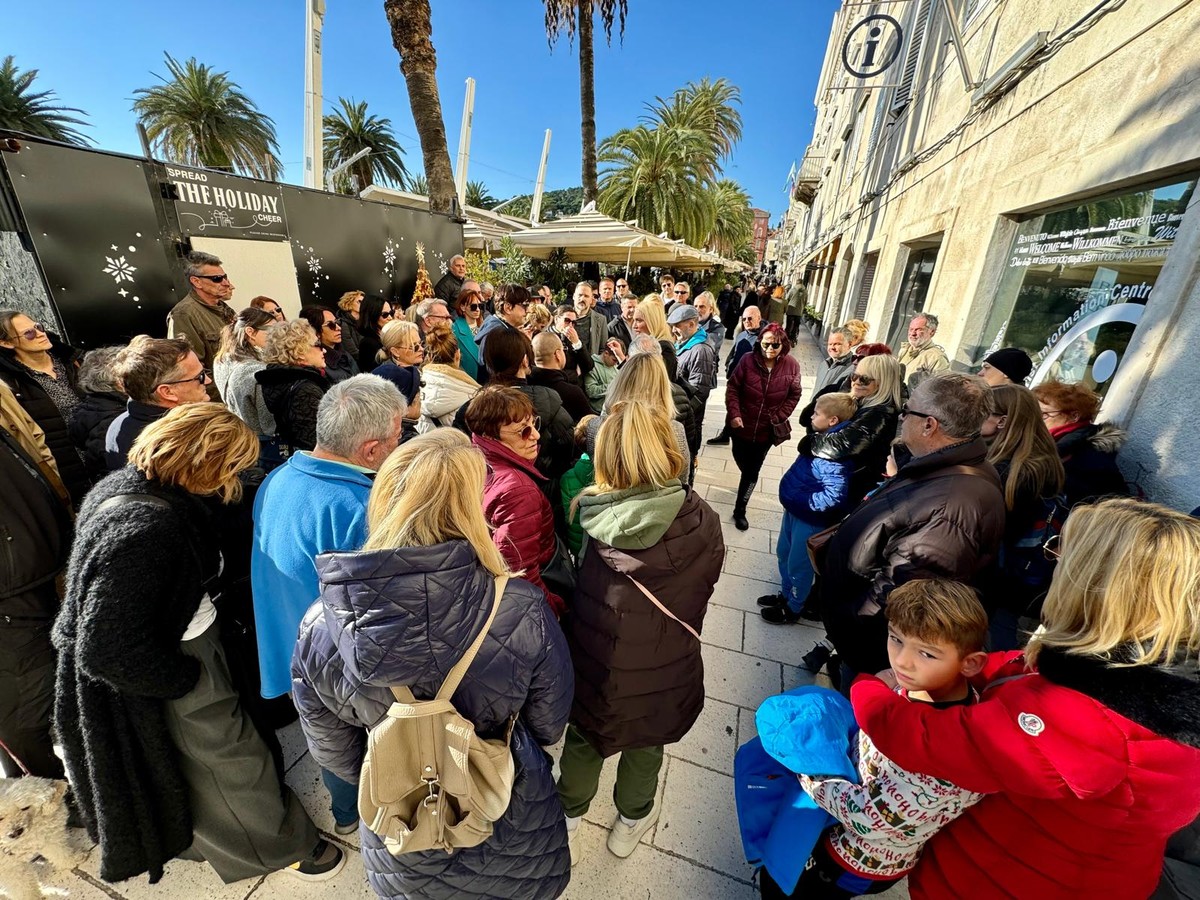 PROSVJED U SPLITU Mali iznajmljivači traže povlačenje sva tri zakonska prijedloga