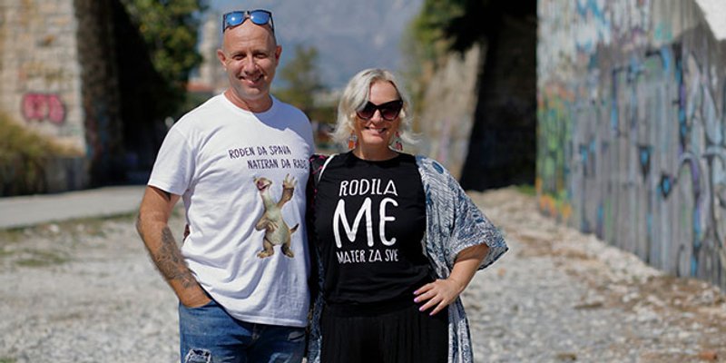 Ljubav i posao idu skupa, a za svakoga se nađe nešto, od velikih firmi do malog diteta!