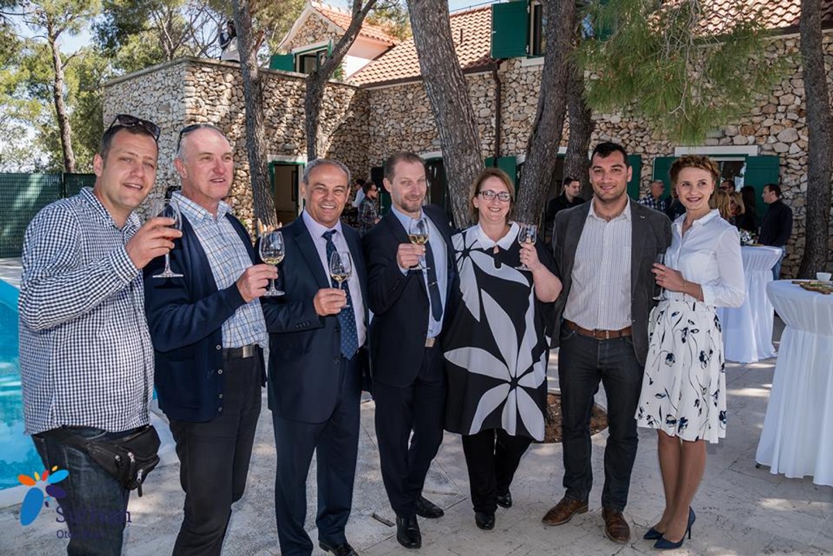 Prezentacija biciklističke karte otoka Brača | Hani Salama / Amalas Studio