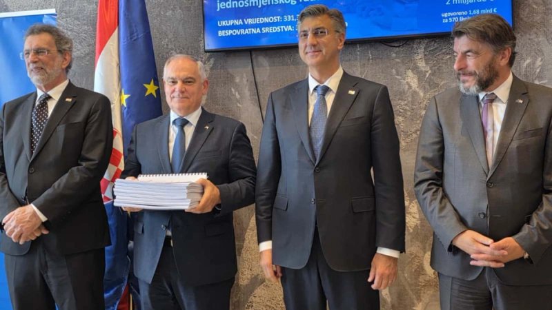 Splitsko-dalmatinskoj županiji 114 milijuna eura za škole i sportske dvorane, evo koji su projekti odobreni