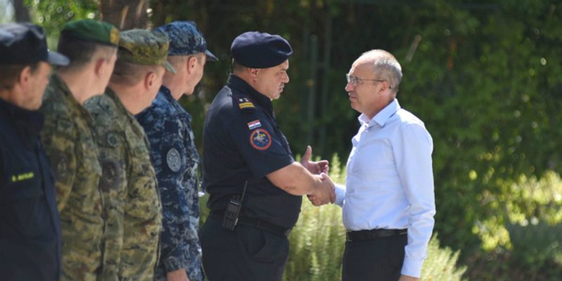 Krstičević obišao Operativno vatrogasno zapovjedništvo Divulje: Ključ uspjeha je predviđanje i pravovremena reakcija