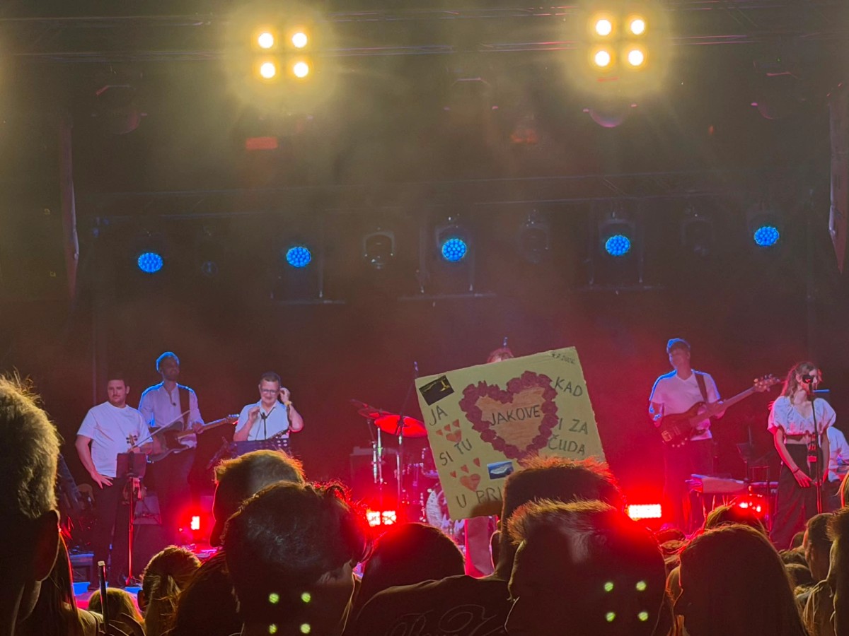 VIDEO Pogledajte gestu kojom je Jakov oduševio obožavateljicu