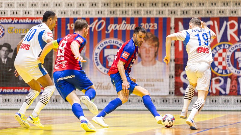 Remi Torcide, Vrgorac šokirao Dinamo