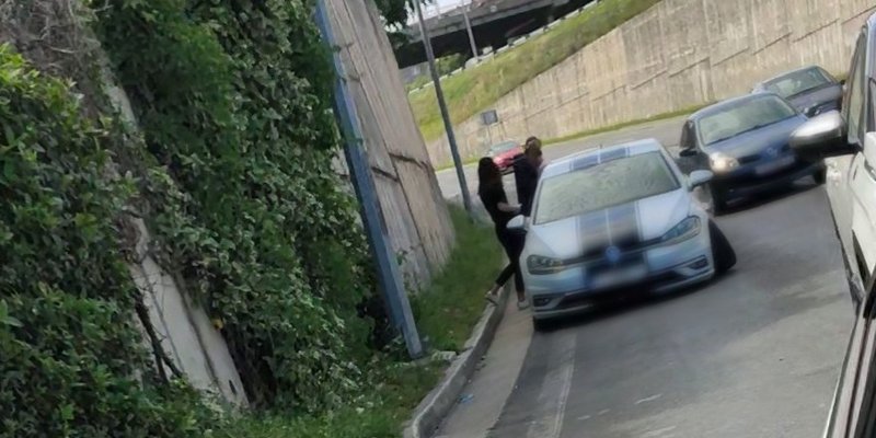 NA ULAZU U SPLIT Golfu 'sedmici' otpao kotač, nastao kaos