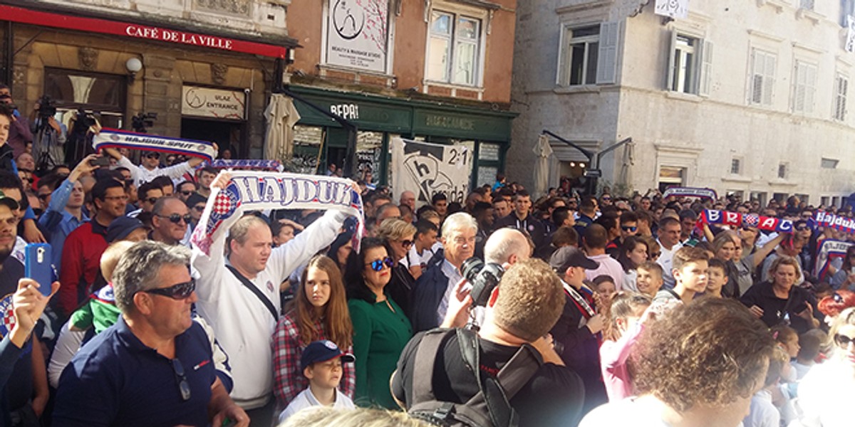 UŽIVO Potpisan ugovor Našeg Hajduka i Tommyja, gori Pjaca!; Mario Pašalić se javio videozidom: 'Ili jesmo ili nismo, a znam da jesmo!'