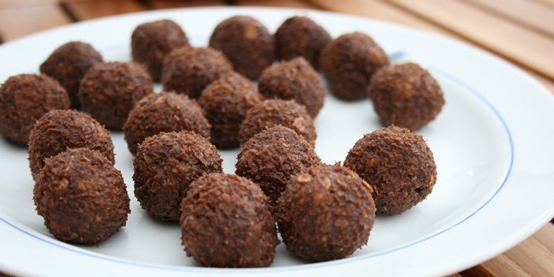 RECEPT Slatke kuglice od samo četiri sastojka