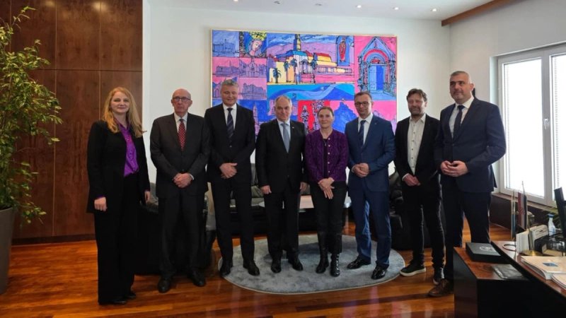 Počinje suradnja Splitsko-dalmatinske županije i Hrvatske državne samouprave u Mađarskoj, evo što donosi