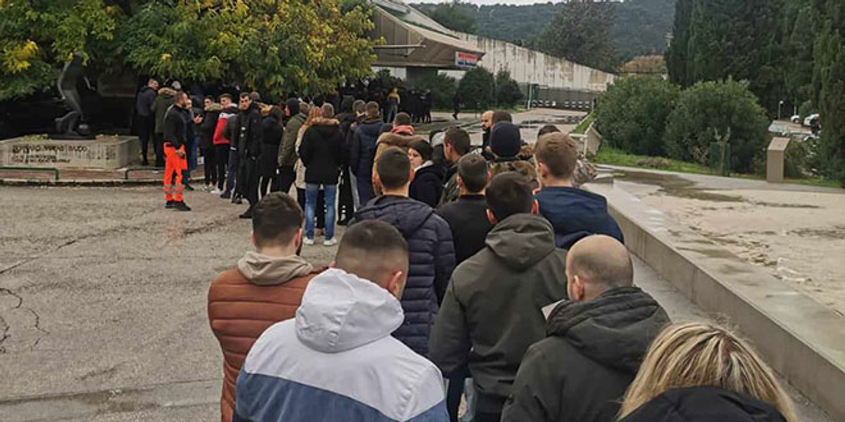 FOTO/VIDEO: OGROMAN INTERES Rekordan red za ulaznice formiran je puno prije početka prodaje!