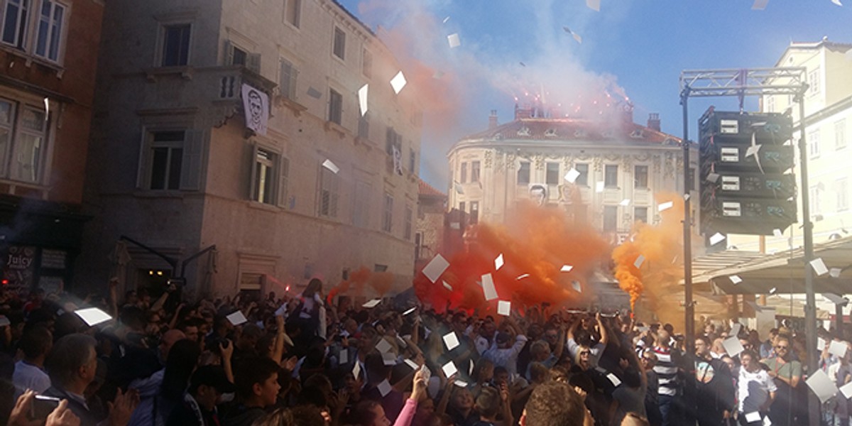 UŽIVO Potpisan ugovor Našeg Hajduka i Tommyja, gori Pjaca!; Mario Pašalić se javio videozidom: 'Ili jesmo ili nismo, a znam da jesmo!'