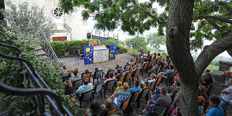 Zanimljivo u Podstrani: Lutkarska predstava, malonogometni turnir, fešta...