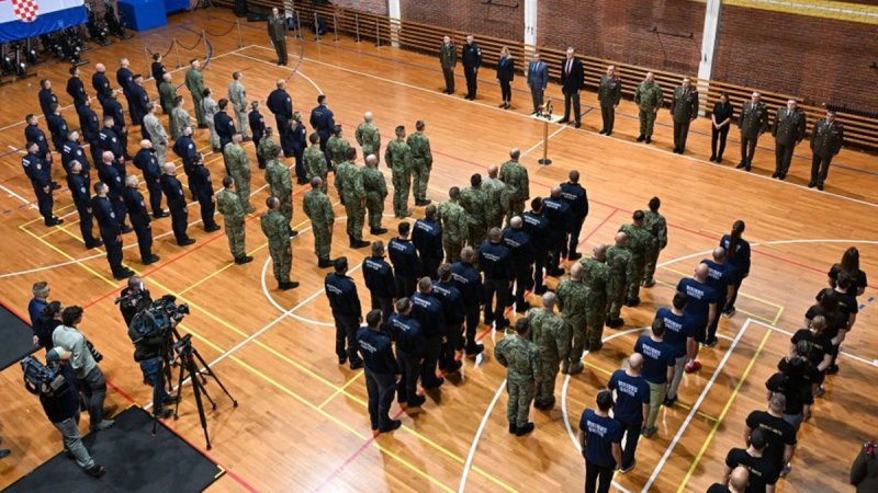 VIRIBUS UNITIS Snaga, izdržljivost i zajedništvo na 11. izazovu tjelesne spremnosti