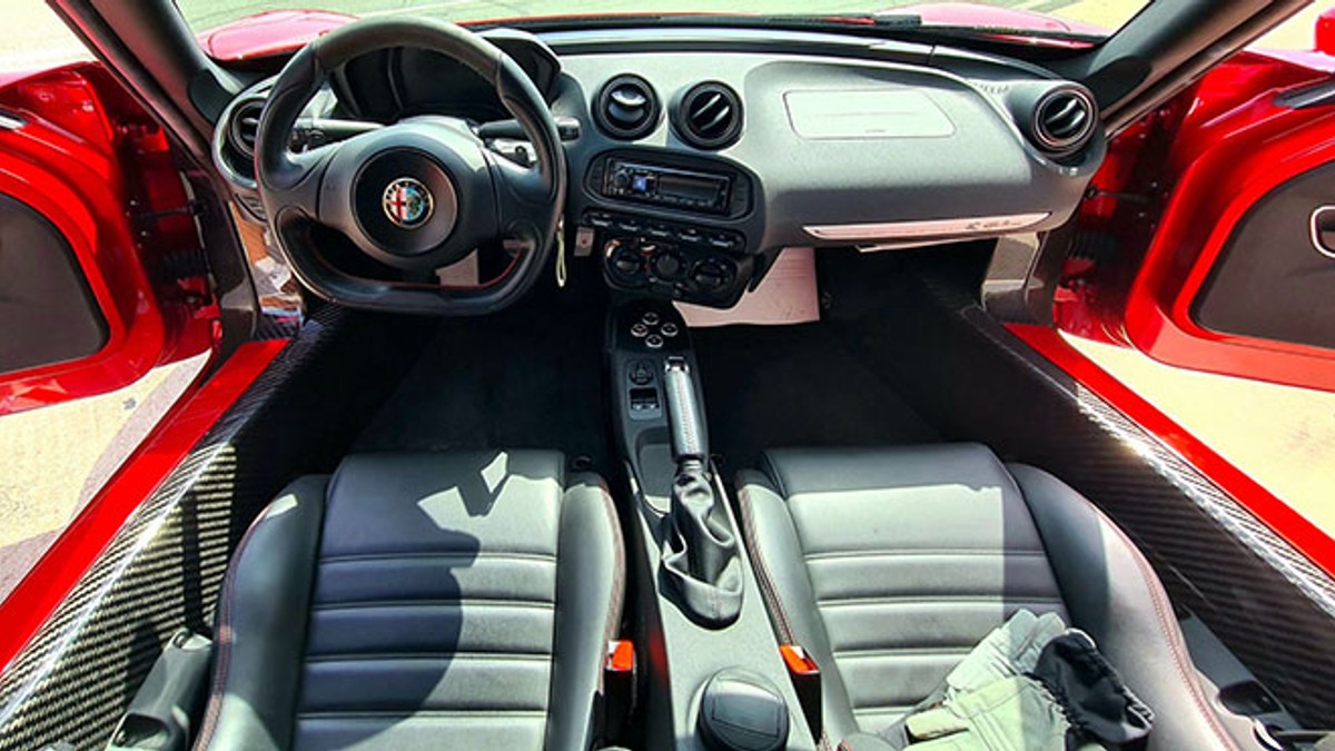 Isprobali smo supersportske automobile i vozili 250km/h