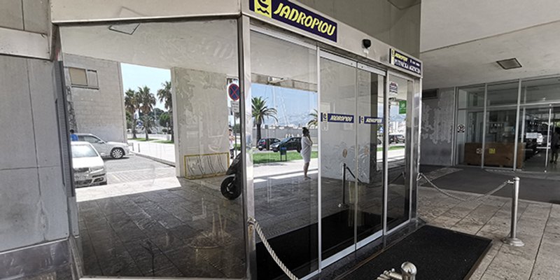 NOVI FINANCIJSKI UDAR Split Ship Management u stečaju blokirao Jadroplov na 12 milijuna kuna