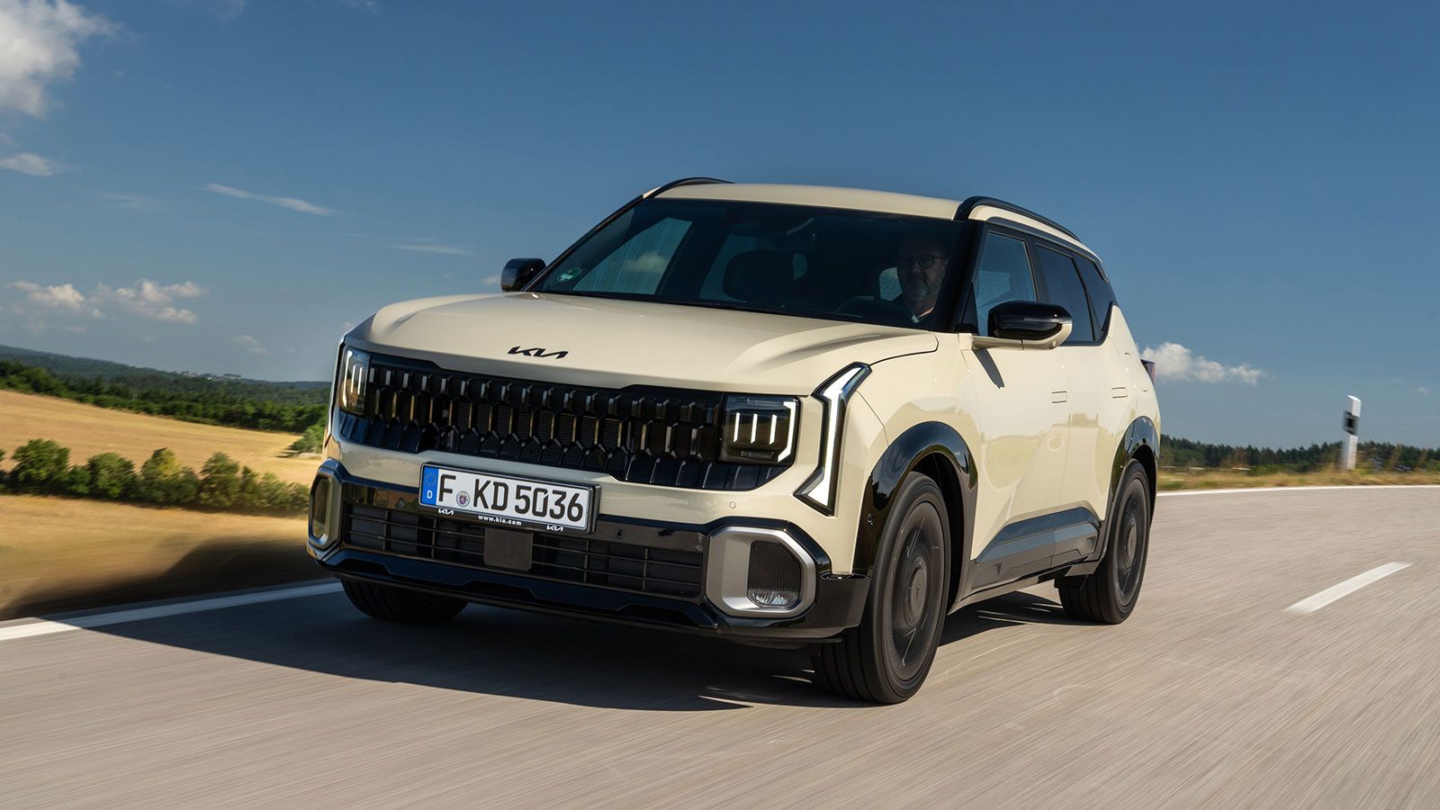 Novi hibridni Kia Seltos ima europsku premijeru na salonu automobila u Parizu