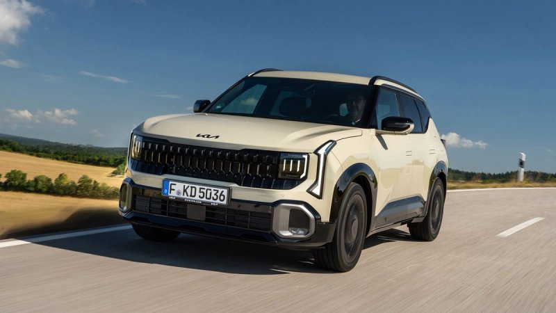Novi hibridni Kia Seltos ima europsku premijeru na salonu automobila u Parizu