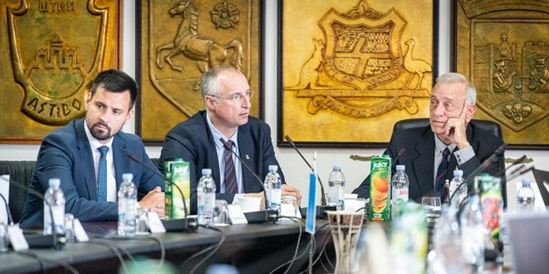 OGRANIČAVANJE PROMETA? Policija odbila prijedlog da se na glavnoj cesti prema Obojenoj i Kašjunima postavi rampa