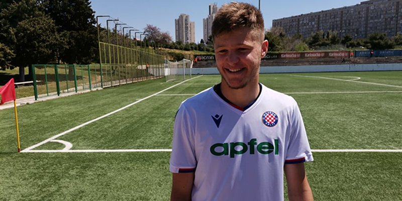 Mladi Hajdukov veznjak raskinuo posudbu