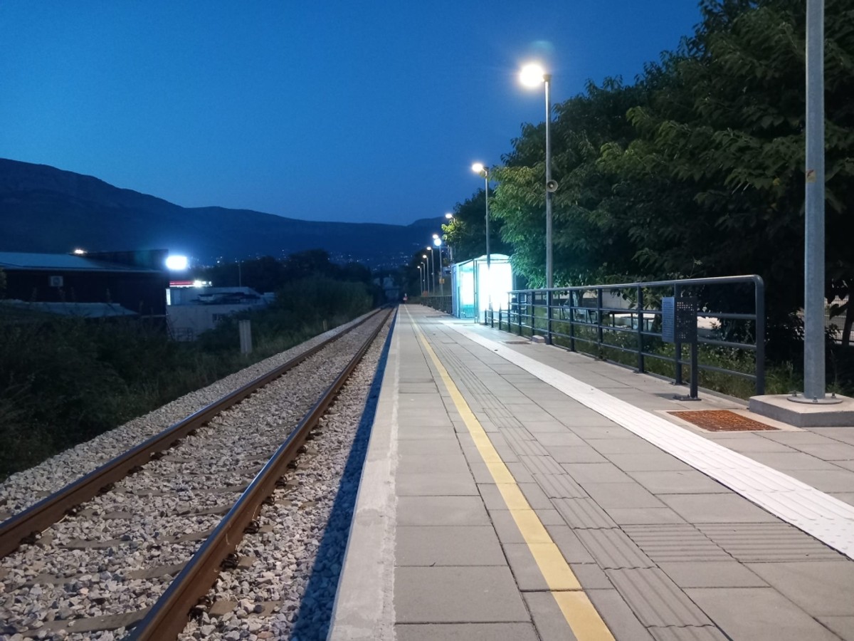 Projekt prigradske željeznice