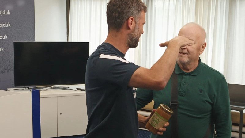 Toni Bilić iznenadio Garciju, evo što mu je poklonio