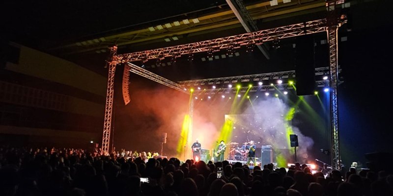 VIDEO Plavi orkestar izveo pjesmu koja godinama nije bila na repertoaru
