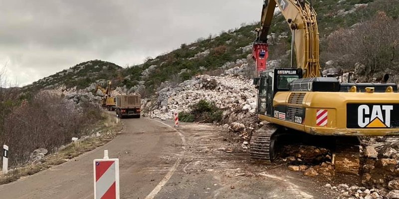Cijelo ljeto bit će zatvorena cesta od Hrvaca do Vrlike 