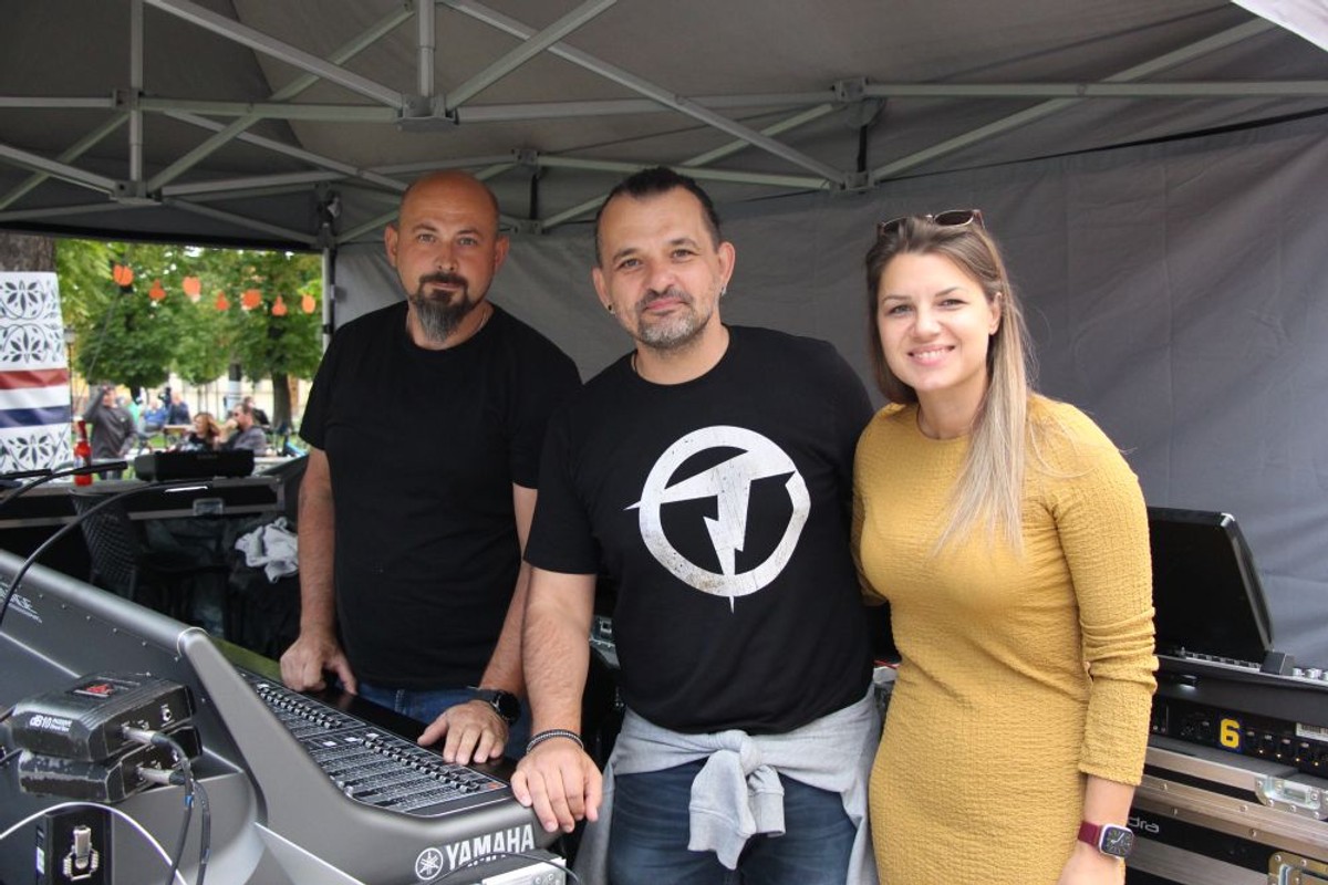 59. VINKOVAČKE JESENI Dubravko Mataković scenograf, Branimir Jovanovac glazbeni producent svečanosti otvorenja