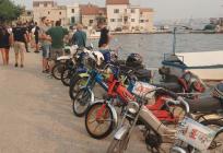 FOTOGALERIJA Rekordan 18. susret Tomos motocikala u Kaštel Sućurcu