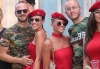 FOTOGALERIJA Brojni građani pratili mimohod u Kninu u čast 31. obljetnice Oluje