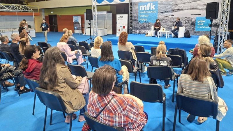 MFK prvi dan: Sjećanje na Veljka Barbierija, iskustva njemačke prevoditeljice u Splitu, tehno-triler Marinka Koščeca i kronika siromaštva i nasilja Monike Herceg