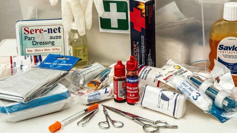 SAVJETI ZA DOMAĆINSTVO Što sve treba sadržavati kućna kutija prve pomoći?