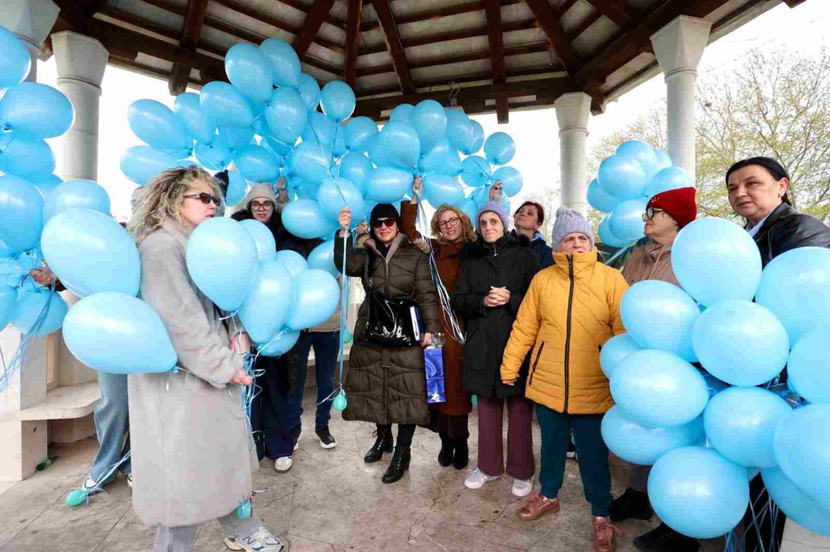 FOTO/VIDEO Međunarodni dan svjesnosti o autizmu obilježen u Solinu: Novi centar u planu, ali problemi već sada rastu