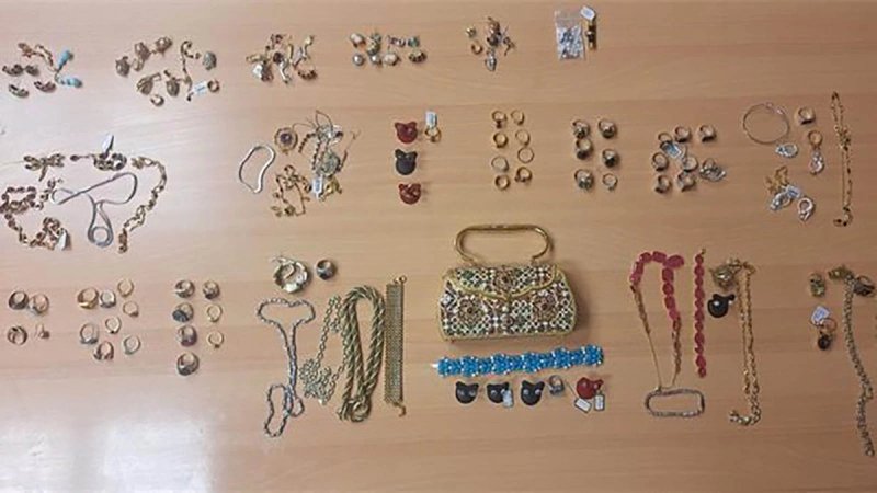 Splitska policija pronašla ukradeni nakit vrijedan 170 tisuća eura iz pljačke u Njemačkoj