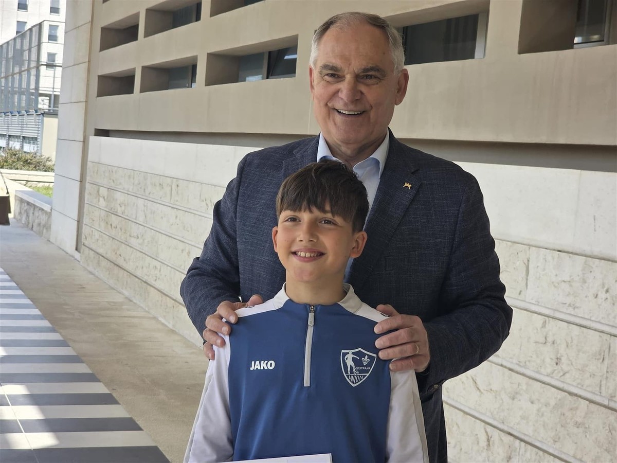 Župan dodijelio stipendije vrijedne 110 tisuća eura mladim sportašima, Blanka Vlašić ukazala na važnost pravovremene podrške