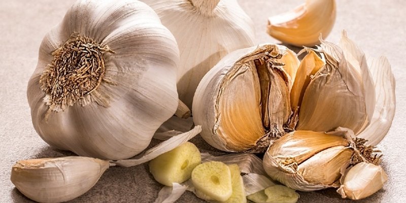 OPREZ! Zbog previše pesticida povlači se zamrznuti češnjak