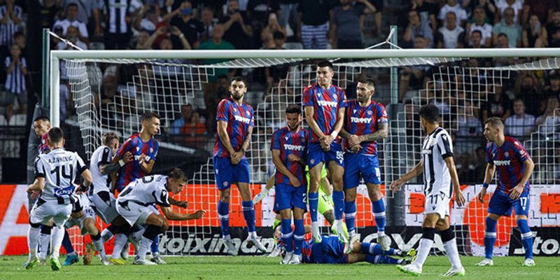 KOMENTAR UTAKMICE: Ima večeri kada psuješ nogomet, loptu i onog tko ih je izmislio. Sinoć je bila jedna od tih