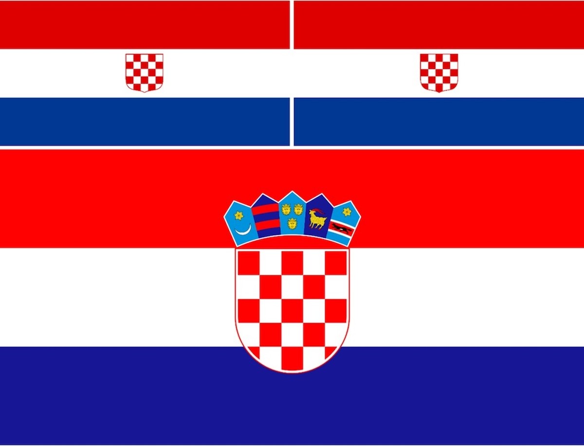 Predloženo je da se 'otučeni' štandarac vrati na Pjacu povodom Oluje, a mi donosimo priču o znamenjima koja su obilježila Split