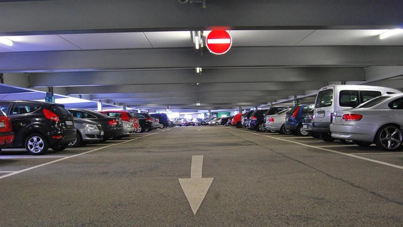 Garaže kao rješenje: Gripe blizu ispunjenja sna, za Spinut predsjednik kotara pronašao kompromisno rješenje