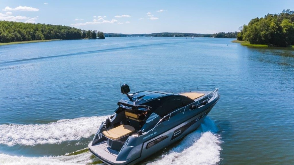 ZAGREBAČKI SAJAM NAUTIKE Vaša kopnena luka za morske uspjehe