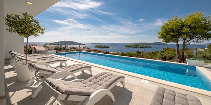 NAJBOLJE OD DALMACIJE Pogledajte šoltansku ljepoticu s prekrasnim pogledom