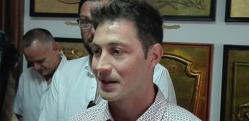 Zlatni vaterpolist Anđelo Šetka: Pisao sam transparent: 'Iz Varoša grupa mala za Hajduka sve bi dala!' i plakao sam kad mi ga je baklja zapalila