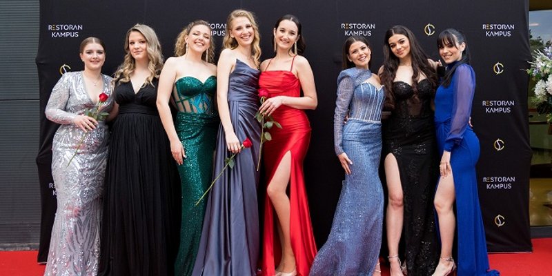 FOTOGALERIJA Maturalna zabava Srednje škole Jure Kaštelan