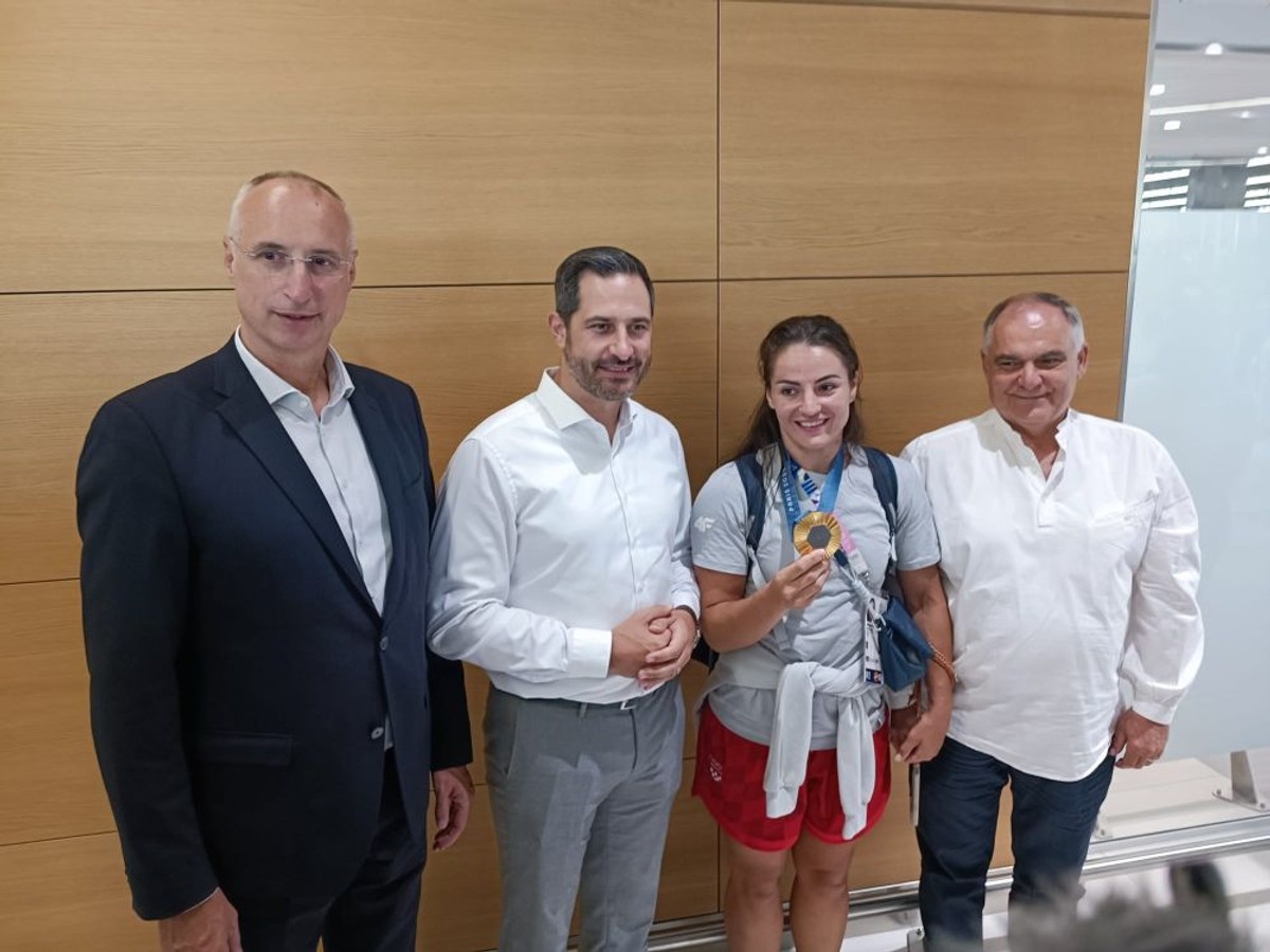 Doček Barbare Matić u Zračnoj luci Split