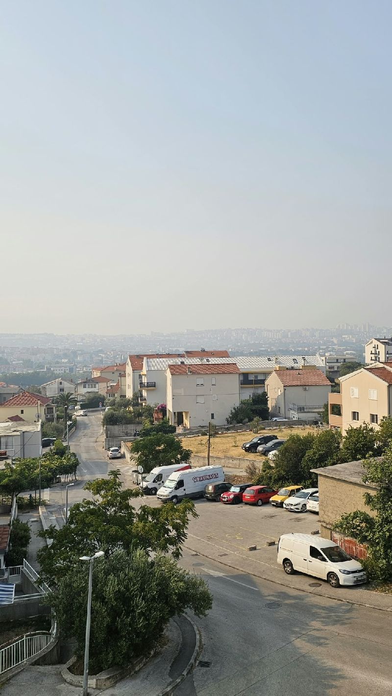 SMRAD PALJEVINE 'Kao da gori u Mravincima ili Klisu'