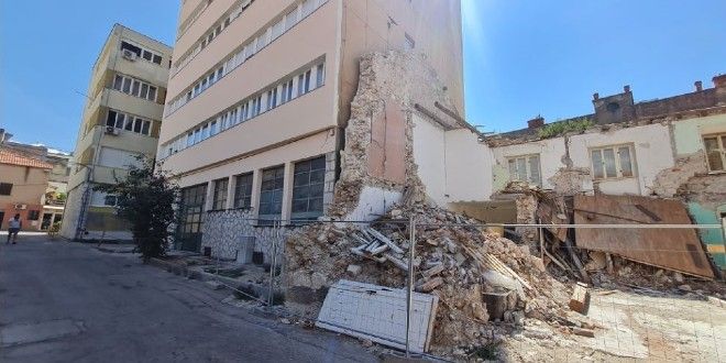 Ovo je stambena zgrada koju grade Dane i Rada Škugor: 'Ploču su maknuli ...