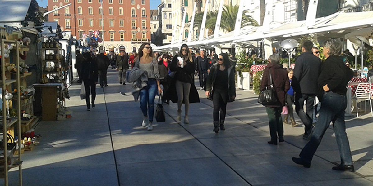 UŽIVO S KUĆICA: Karaoke na Pjaci su pun pogodak!