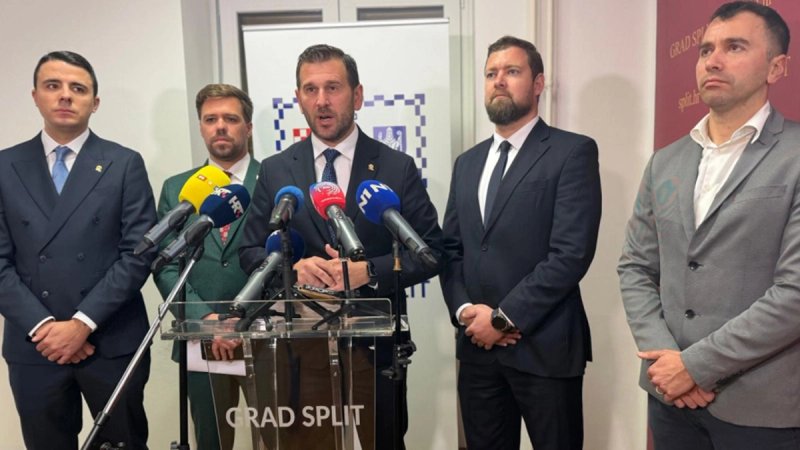 Šuta: Moraliziraju o Poljudu oni koji su radili pritisak na statičare, samo da bi skele bile vidljive prije izbora