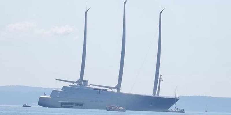 OTPLOVILA JAHTA RUSKOG MILIJARDERA Lučkoj upravi plaćeno pet tisuća eura za osam dana sidrenja