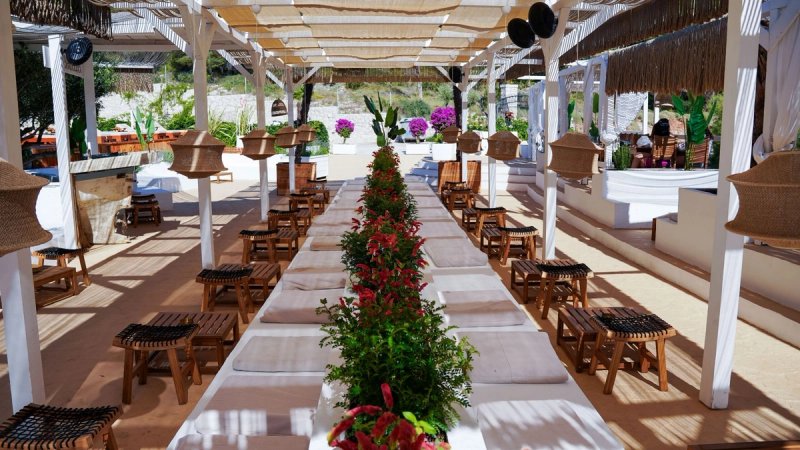 SPEKTAKL KOJI SE NE PROPUŠTA: Amaya Beach Club domaćin otvaranja ljetne turneje Vuce i benda!