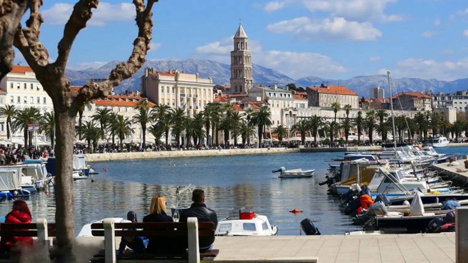 Info zona poziva mlade iz regije na volontiranje u Split