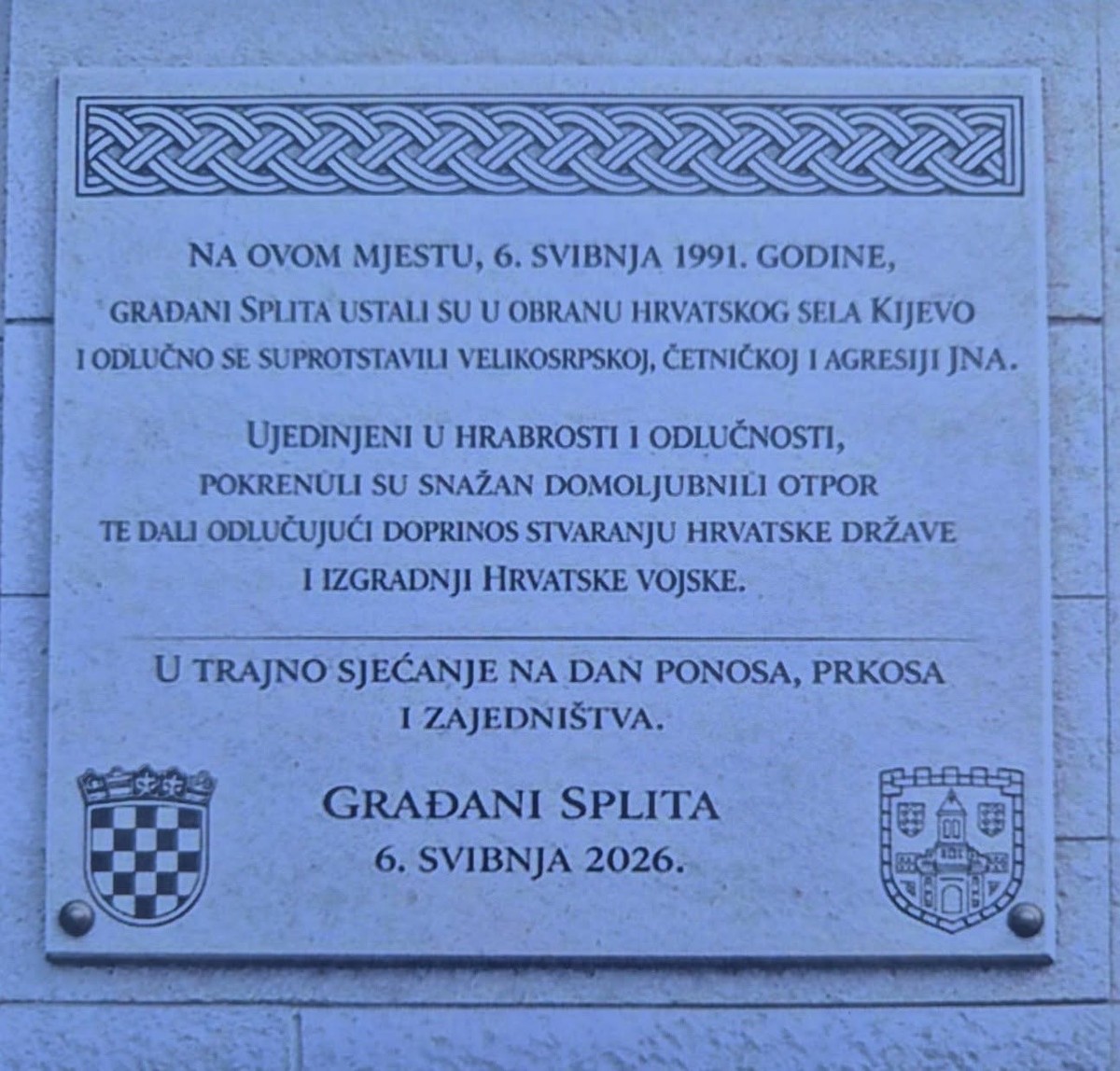 HDZ: Split će trajno obilježiti dan ponosa, prkosa i zajedništva, dok oporbeni vijećnici nisu podržali povratak Štandarca
